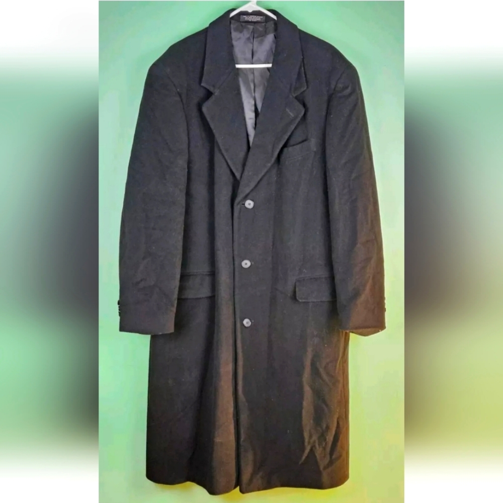 Evan Picone Mens Long Black Double Breasted 100% Wool Coat made in DR